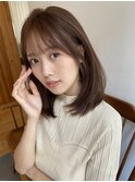 大人かわいい流れる顔まわりカット/ミディアムレイヤーカット
