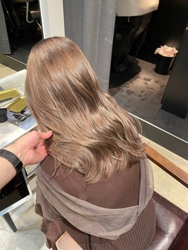 ロイス 神宮前(ROIS) 透明感ベージュカラー/ダブルカラー/ケアブリーチ[表参道駅]