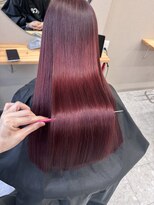 シカ 神戸三宮元町店(Cica)&nbsp;レッド 赤 ボルドー 暖色 韓国 三宮 髪質改善 元町