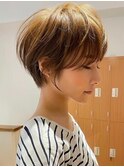 美髪シアーカラーピンクブラウンショートカット切りっぱなしボブ