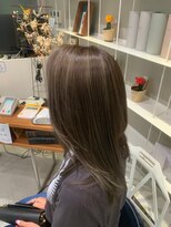 ドレス(Dress)&nbsp;透明感ミルクティーアッシュベージュ