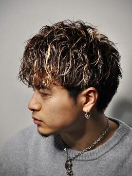 ヒロ銀座 バーバーショップ 札幌本店(HIRO GINZA BARBER SHOP) ツイストスパイラルメッシュ