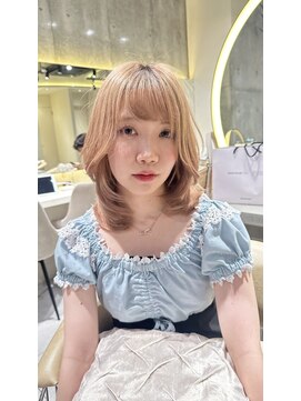 ロンド レア 天神大名店(Lond Le’a) デザインカラー/レイヤーカット/ウェットヘア/オリーブベージュ