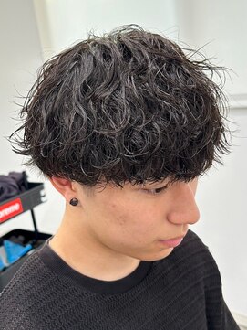 フゥ 宇都宮(FeU) 波巻きパーマメンズパーマメンズヘアツーブロックツイストパーマ