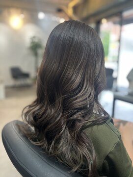 クラッチバイシオンアグリゲイト(CLUTCH by Zi-on aggregate) スモーキーベージュ