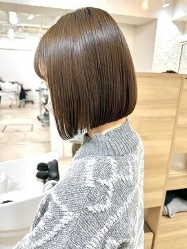 エンバイユアーズ 飯田橋店(eN° by youres) 前下がりボブ タッセルボブ 髪質改善地毛風ストレート ミニボブ