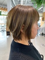 グランデュール 東静岡池田店(GRANDEUR)&nbsp;ダブルカラーショートボブインナーカラーハイライトケアブリーチ