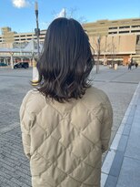 コワファースト 大分(COIFF1RST)&nbsp;外はねミディアムスタイル！グレージュカラー