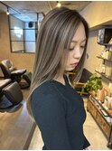 バレイヤージュ、ハイライト、レイヤーカット、グレージュ