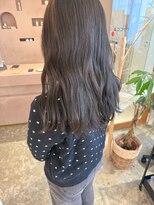 ユッカ 梅田(YUCCA)&nbsp;【 YUCCA 】大人可愛い20代30代アッシュベージュ/透明感カラー