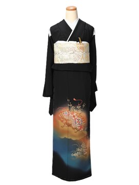 アンベリール(embellir) 黒留袖14 ¥198,000