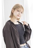 【Totia本通】ミルクティーベージュ×耳かけボブ