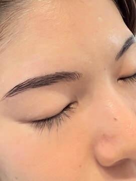 アンチェ(Anche) ハリウッドブロウリフト