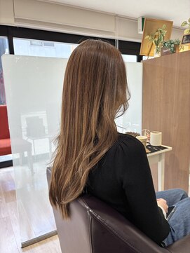 エル バイ ファースト(L by first) 【L by first】レイヤーカット