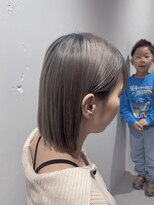 サラ(sara)&nbsp;シルバーグレージュ