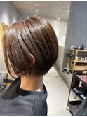 襟足軽めショートボブ