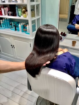 トリートメント 表参道(TREATMENT) ツヤVol.12