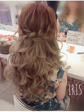 ヘアセットサロン イリス(IRIS) ふんわりハーフアップstyle★