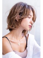 テイラー(Taylor)&nbsp;［Taylor］☆大宮　キャラメルベージュ×レイヤーモテショート