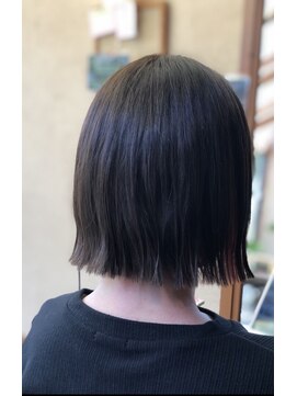 スタイル(Style) 切りっぱなしボブ&イヤリングカラーstyle