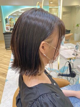 ロンドプランタン 恵比寿(Lond Printemps) 大人かわいい耳かけインナーカラーベージュカラー外はねボブ