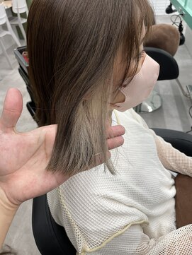 エイト 川崎店(EIGHT) グレージュインナーカラー