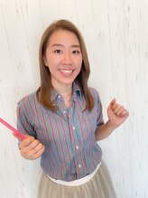 スタイリスト紹介１　楽チン小顔補正率No1！小顔＆小頭デザイナー　吉田尚代