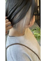 アオゾラヘアー フジサキグウ(AOZORA HAIR FUJISAKIGU)&nbsp;ブラック×ホワイト・インナーカラー