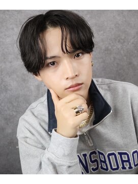 ライズ 綾瀬店(RISE) 【韓国風ニュアンスセンターパート】ツーブロックマッシュ