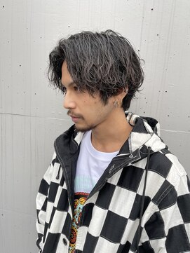 フィフス 渋谷(fifth) 波巻きスパイラルパーマセンターパートメンズミディアム渋谷