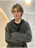 ハイトーン センターパートウルフ