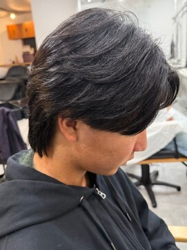 フゥ 宇都宮(FeU) 栃木メンズパーマメンズカットセンターパートメンズマッシュ緩め