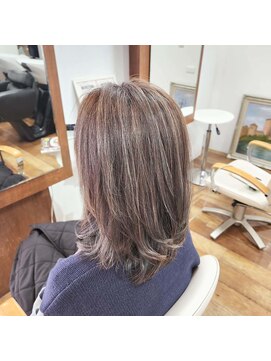 ジーウィズヘアー(G-with hair) ハイライトカラー、レイヤーロブ