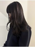 透明感暗めグレージュ