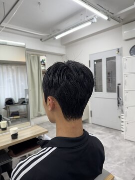 アウラ 近鉄八尾駅前店(Aura) ダウンパーマ