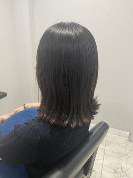 イルミ(iLUMi) iLUMi × 外ハネスタイル