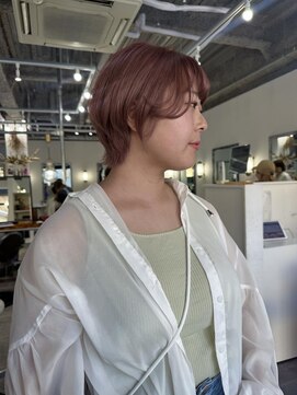 ホリー(HOLLY) ショート＋ピンクベージュ