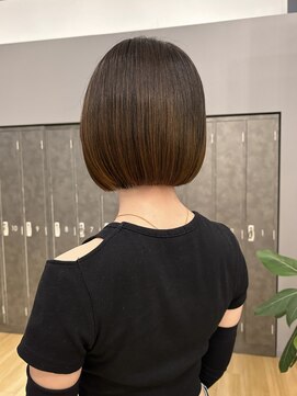 ジアン バイ ミルボン NU茶屋町+(GIEN by milbon) ボブ/ぱつっとボブ/顎ラインボブ/内巻きボブ!吉岡美音