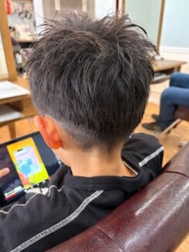 ビューティースペースラルジュヘアー(Beauty Space Large hair) キッズカット/スクールカット/小学生カット/学割U24/男の子