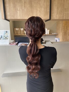 ローポニーテル