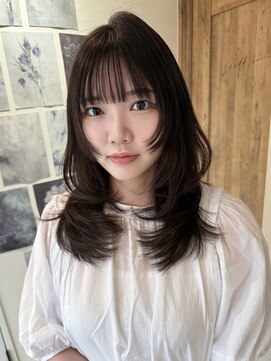 エトワ 中央店(etoi) 大分ハッシュカット胸上鎖骨下ミディアムレイヤースタイルかるめ