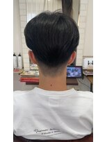 ラグーナ(Laguna)&nbsp;刈り上げツーブロックマッシュ_毛流れマッシュ_ナチュラル黒髪