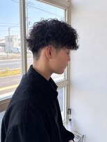 ウェルズ グランデ 奈良店(Well's GRANDE) スパイラルパーマのメンズショート