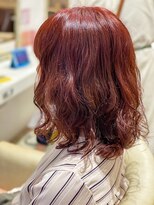 アクイール ピュール ヘア(Accueillir Pur hair)&nbsp;ウォームレッド カジュアルウェーブ【見附】【長岡】