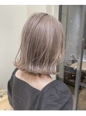 ホワイトベージュ