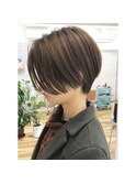 Coast.ハンサムショート×グレージュカラー×小顔ショート