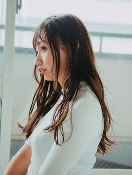 カラーサロンビスカリア 相模原エリア 淵野辺駅店(Color salon Biscaria) ゆるウェーブロング