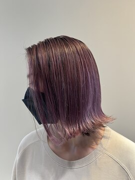 アンチェ(Anche) 外ハネ切りっぱなしボブ