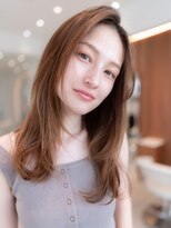 20代30代大人かわいい/レイヤーカット/シルキーベージュ/小顔