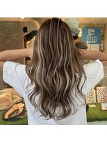 アンダーバーホワイト(_white)&nbsp;ロング×ハイライト